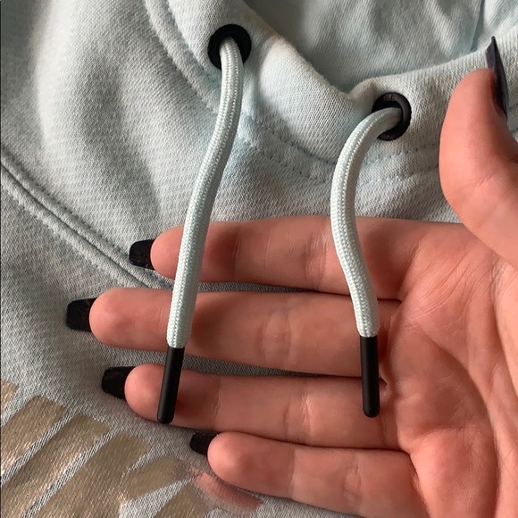 Cropped Nike air hoodie. Perfect condition - Picture 3 of 5